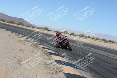 media/Dec-01-2025-Moto Forza (Mon) [[2daa91e15f]]/2-Intermediate Group/Session 4 (Turn 10 Inside)/